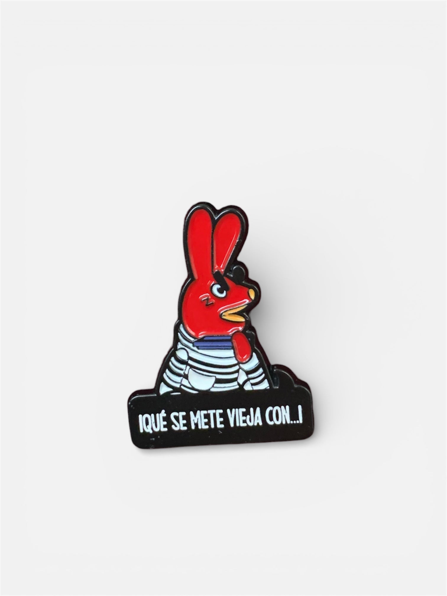 ¡QUÉ SE METE VIEJA CON..!